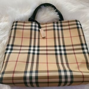 SOLD!!! Burberry Nova Check Tote Bag